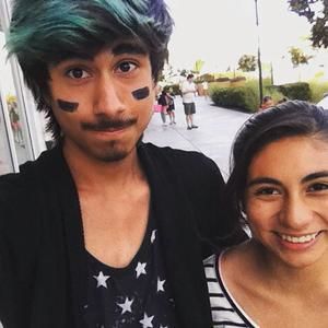 Meet your Posher, Alec